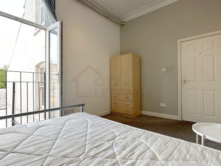 2 Bedroom Flat - Photo 5