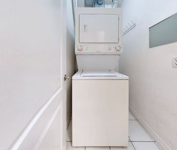 For Lease - 7405 Goreway Drive Unit# 712, Mississauga, Ontario - Photo 3