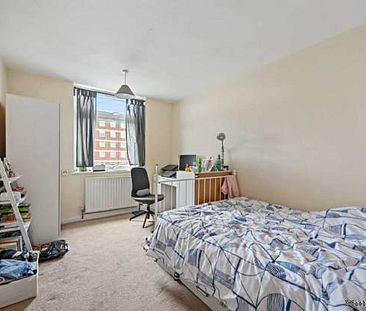 3 bedroom property to rent in London - Photo 4