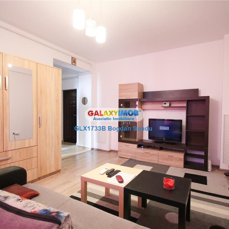 Garsoniera decomandata de inchiriat Militari Residence - Fotografie 1