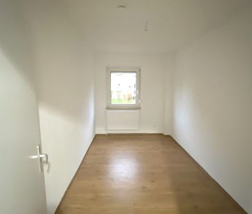 Renovierte Erdgeschoss-Wohnung für die Singles oder junge Paare. - Photo 1