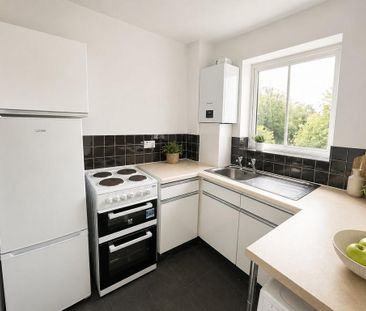 1 bedroom apartment to rent - Photo 2