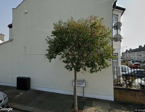 2 Bed Flat, Mafeking Avenue, IG2 - Photo 1