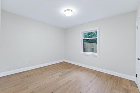 For Lease - 39 Reiner Road Unit# Upper, Toronto, Ontario - Photo 3