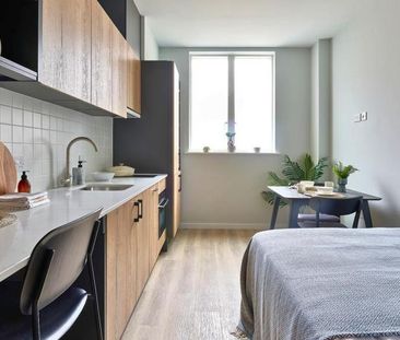Studio to rent - Photo 2