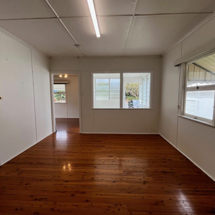 Coastal Charm in Bilinga Awaits You - Photo 1