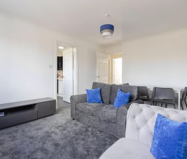 2 bedroom apartment to rent - Photo 3