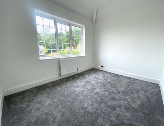 2 Bedroom End Terrace To Let - Photo 1