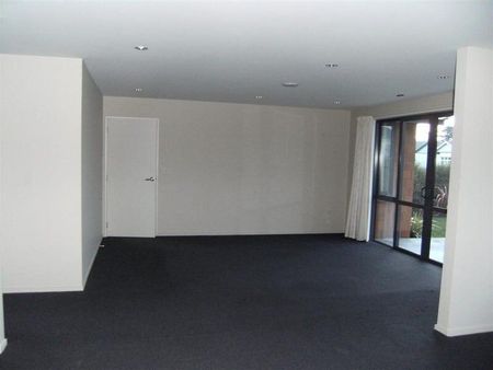 Georgetown, 3 bedrooms, $595 pw - Photo 5