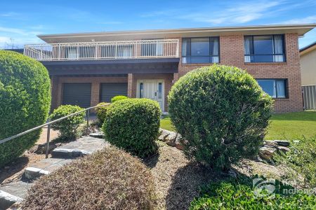 4 Bedroom Pioneer Home - Photo 2