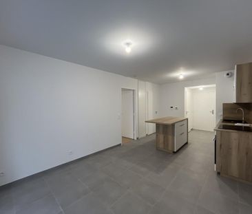 Location Appartement 2 pièces 42m² CHAMBERY 73000 - Photo 1