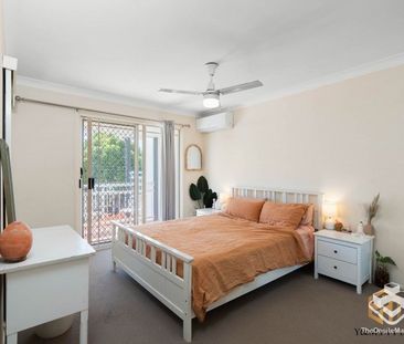 3-Bedroom Townhouse in Secure Gated Calamvale Complex - Photo 5