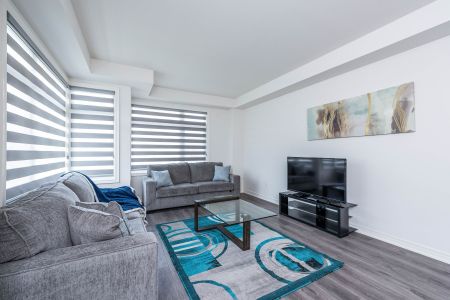 For Lease - 43 Silver Meadow Gardens, Hamilton, Ontario - Photo 2