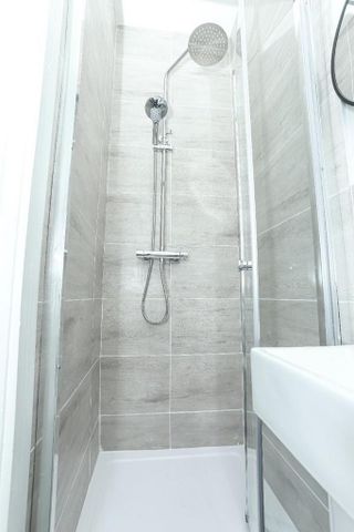5 bedroom terraced house to rent - Photo 4