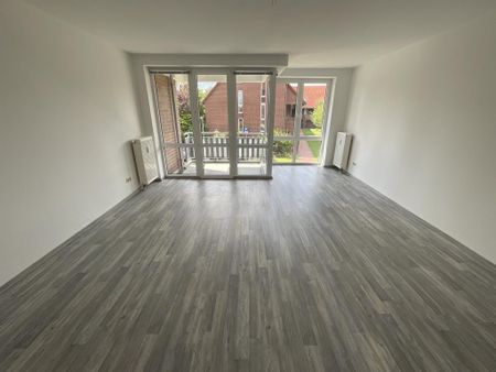 Renovierte 3-ZKB-Balkonwohnung in sehr schöner Anlage in Heppens zu vermieten! - Photo 3