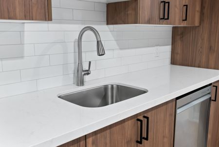 For Lease - 525 Larry Avenue, Oshawa, Ontario - Photo 4