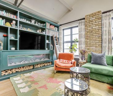 2 bedroom mews to rent - Photo 6