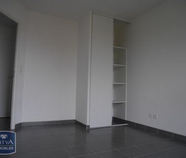 Location Appartement 3 pièces 63m² NOEUX LES MINES 62290 - Photo 2
