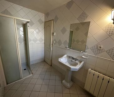 Location Maison 2 pièces 87m² - Photo 3