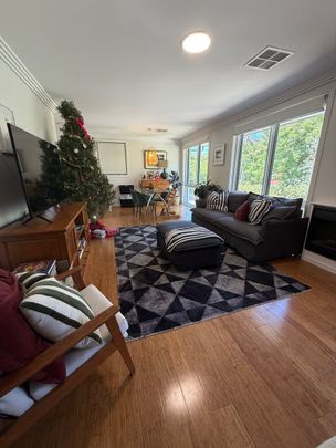 39 Carruthers Street, Curtin ACT 2605 - House For Rent | Domain - Photo 1