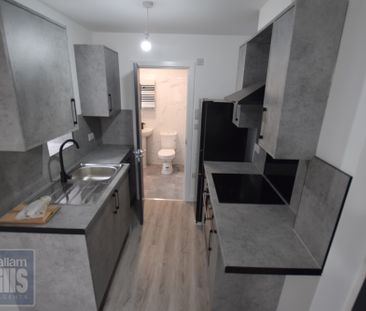 2 Ronald Road, - Photo 3