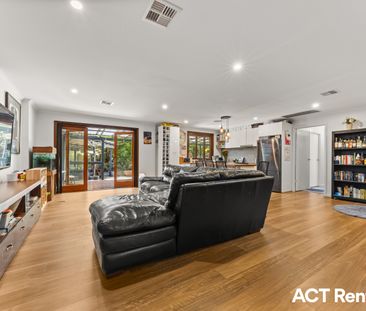 29 McConnell Crescent, Kambah ACT 2902 - House For Rent | Domain - Photo 2