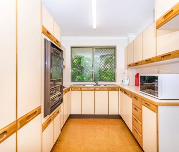 Student/Share Accommodation - Walking distance to UQ, Ferry Termina... - Photo 3