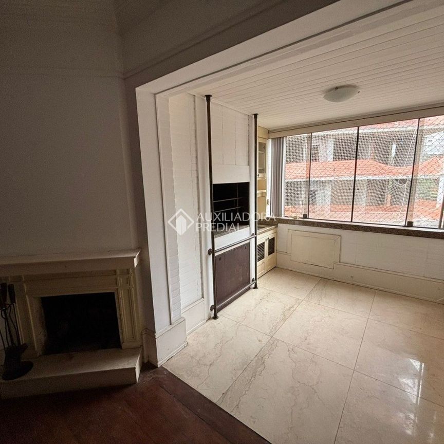 Apartamento com 3 quartos e 116m² para alugar em Higienópolis, Porto Alegre. - Photo 1