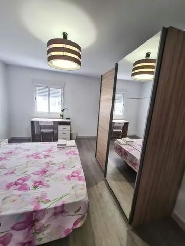 Carrer de Peris Mencheta, Valencia, Valencian Community 46020 - Photo 4