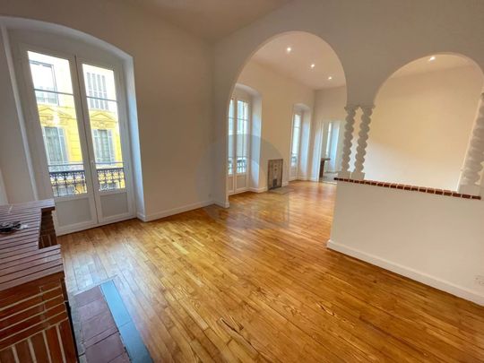 Location Appartement 5 pièces 103m² MENTON 06500 - Photo 1