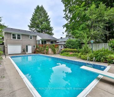 Detached Home For Lease | W9248483 - Photo 6