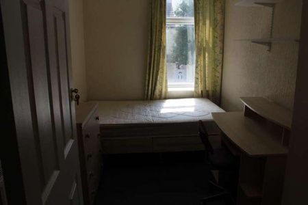 Harriett Street, Cathays, CF24 - Photo 3