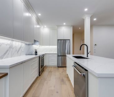 For Lease - 2364 Hilda Drive, Oakville, Ontario - Photo 5