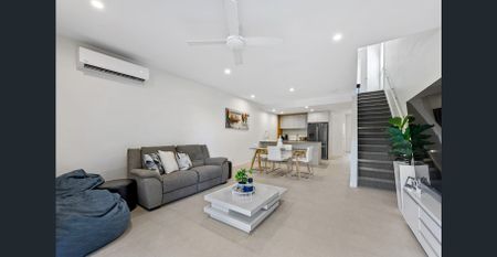 Enjoy Coastal Living Near Newport Canals - Photo 5