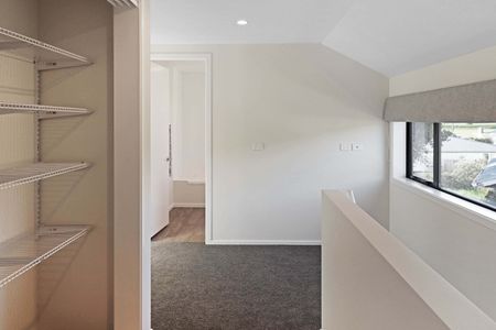 BEAUTIFUL FAMILY HOME WAITING FOR YOU! - Photo 3