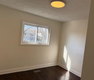 For Lease - 5 Navan Crescent Unit# Basement, Aurora, Ontario - Photo 2