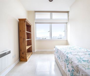 Metro Central Heights, 119 Newington Causeway, London, SE1 - Photo 1
