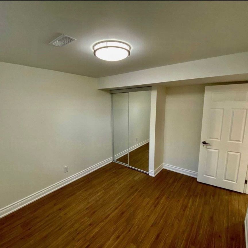 For Lease - 58 Bulmer Crescent Unit# Basement, Newmarket, Ontario - Photo 1