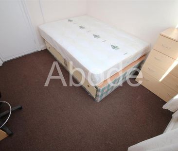 4 bedroom house to rent - Photo 1