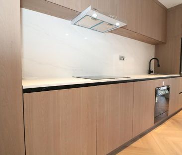 2 bedroom ground floor flat to rent - Photo 2