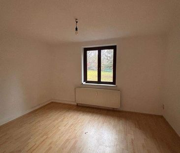 Helle 2-Raum-Wohnung mit Einbauküche in Lunzenau OT Berthelsdorf! - Photo 6