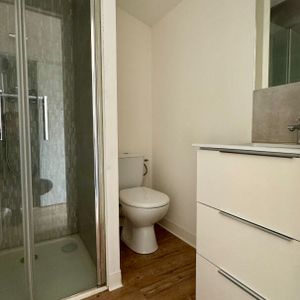 Location Appartement 2 pièces 26m² - Photo 2