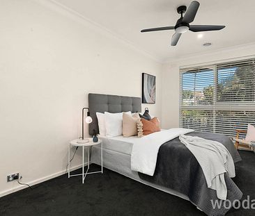 Wonderfully Refurbished Single Level Unit - Photo 3