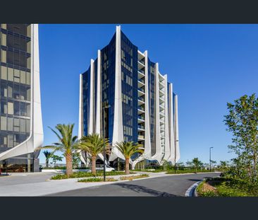 3204/24 The Lanes Boulevard, Mermaid Waters, Qld 4218 - Photo 2
