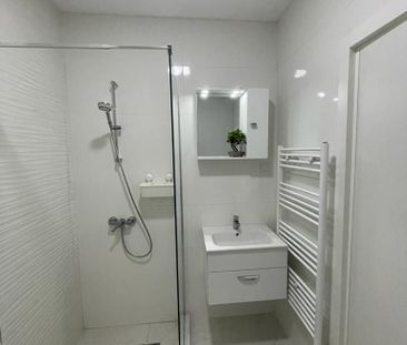 STUDIO MODERN, IVORY, PIPERA, LOC DE PARCARE INCLUS, ROND OMV - Photo 6