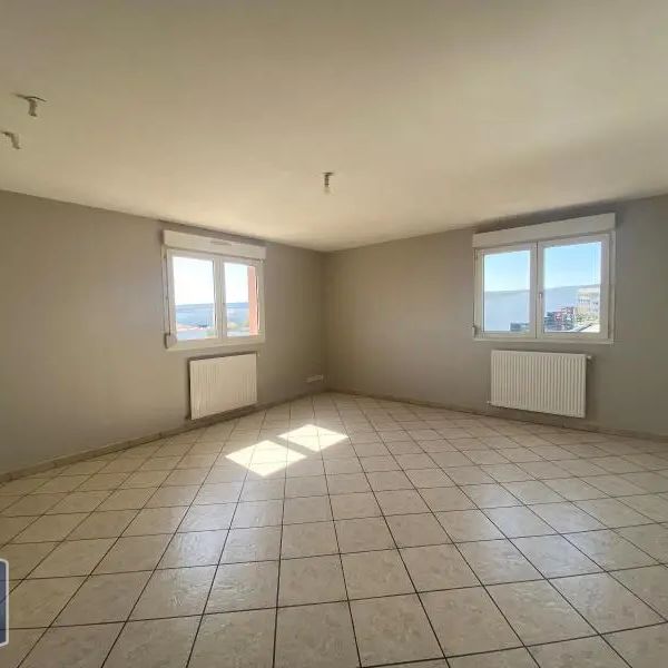 Appartement à louer 3 pièces 79.28m² - Photo 1