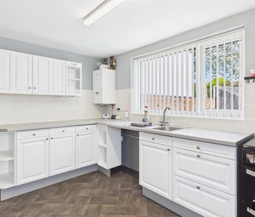 School House Lane, Abbots Bromley, Rugeley WS15 3BT - Photo 5