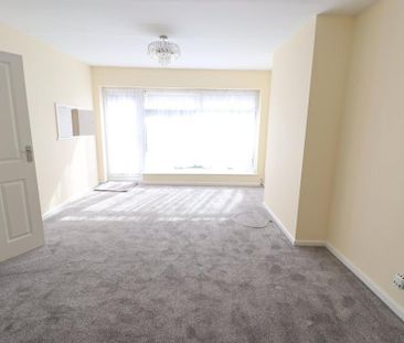 2 bedroom semi-detached bungalow to rent - Photo 6