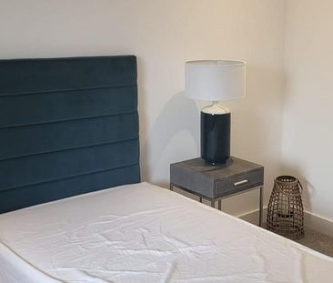 2 bedroom apartment to rent - Photo 5