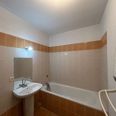 Location Appartement 1 pièce 33m² - Photo 4